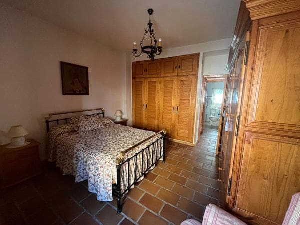 6 soveværelse Byhus til salg i Martos med swimmingpool - € 129.900 (Ref: 9040939)