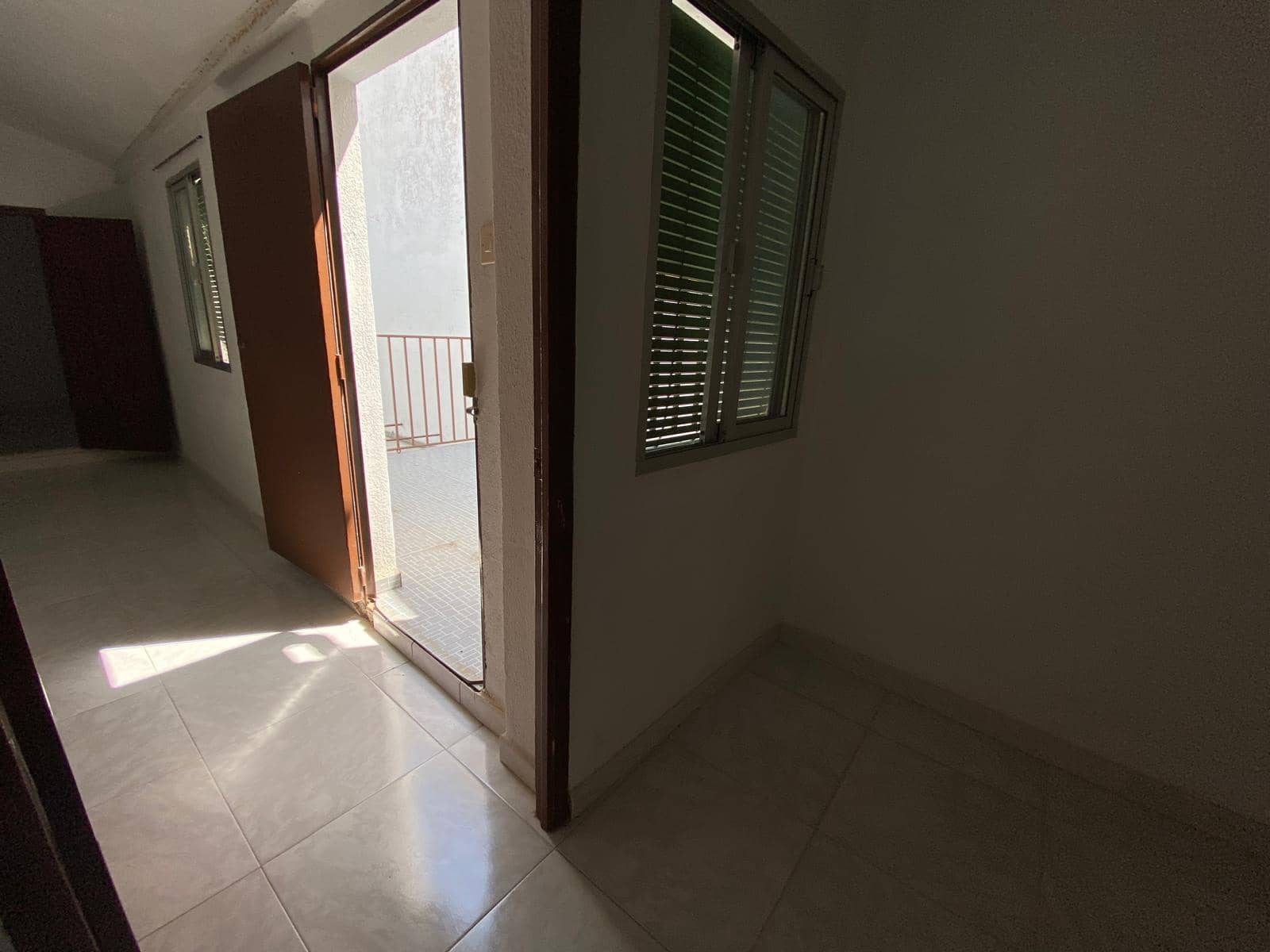 5 bedroom Townhouse for sale in Torredonjimeno - € 65,000 (Ref: 9181498)