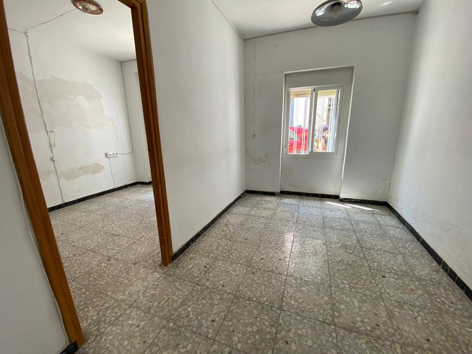 5 bedroom Townhouse for sale in Torredonjimeno - € 65,000 (Ref: 9181498)