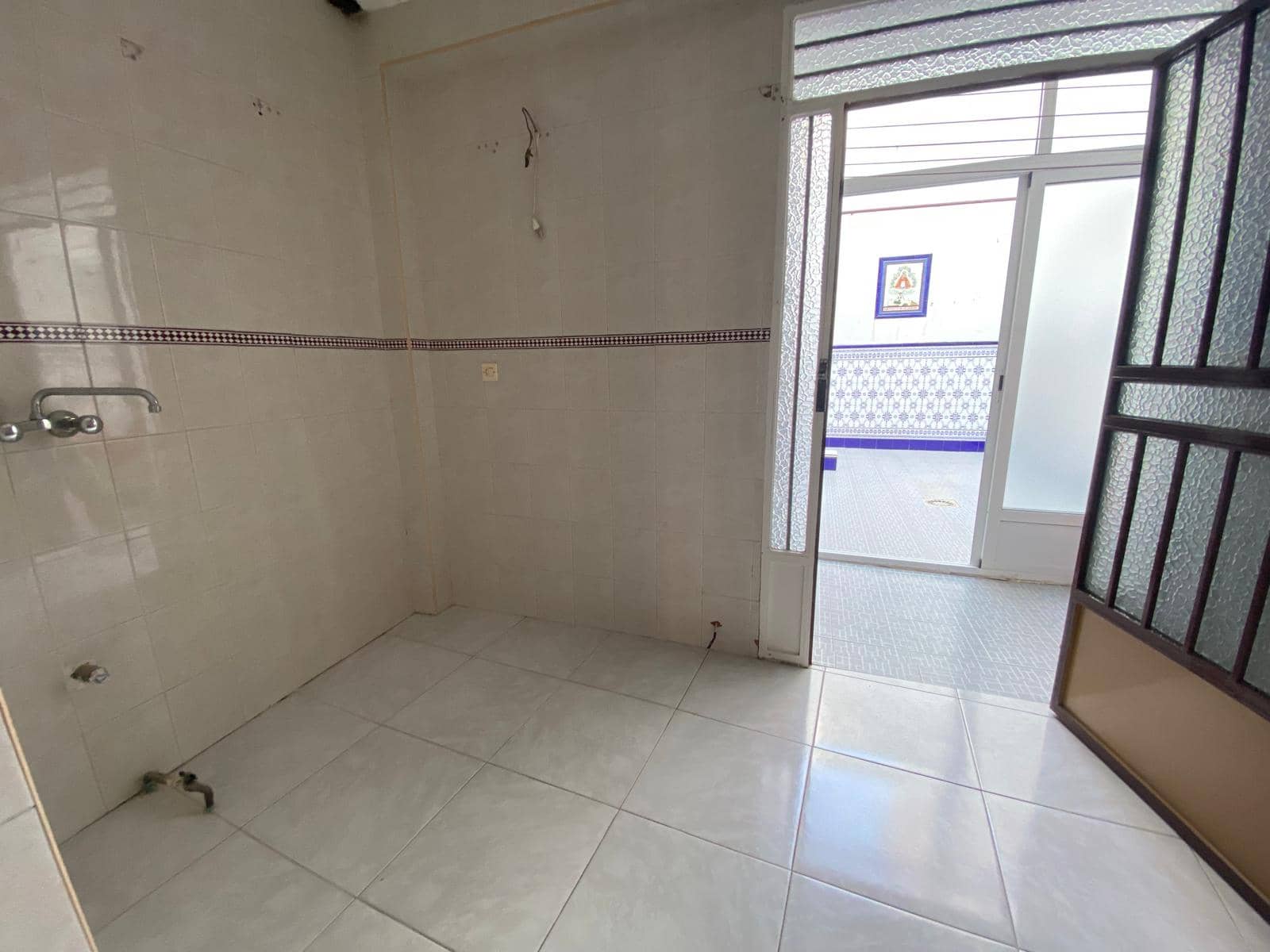 5 bedroom Townhouse for sale in Torredonjimeno - € 65,000 (Ref: 9181498)