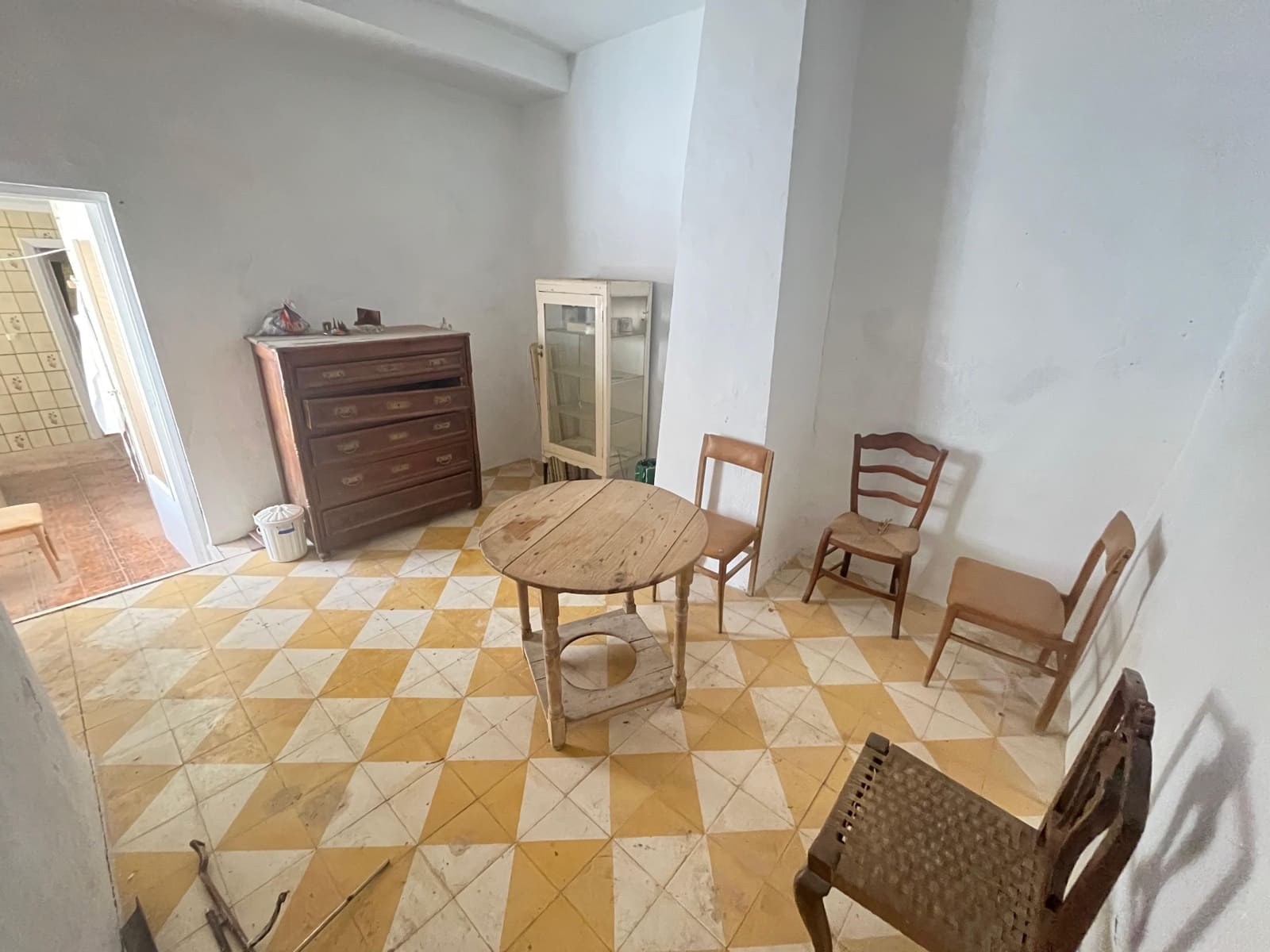 4 soveværelse Byhus til salg i Martos - € 69.000 (Ref: 9203033)