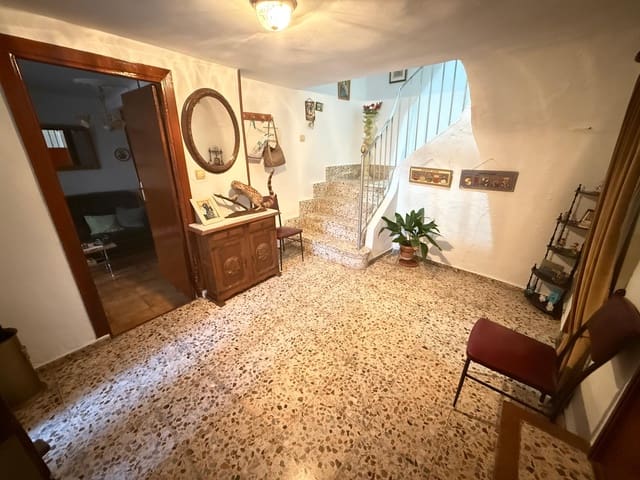 4 soverom Hus til salgs i Martos - € 49 900 (Ref: 9374648)