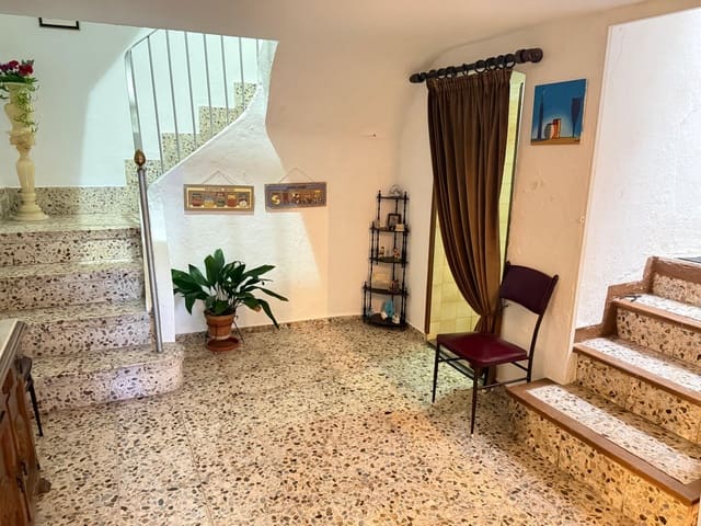 4 soverom Hus til salgs i Martos - € 49 900 (Ref: 9374648)