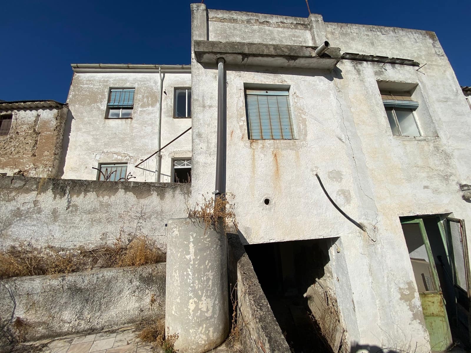 5 soverom Hus til salgs i Torredonjimeno - € 56 900 (Ref: 9374650)