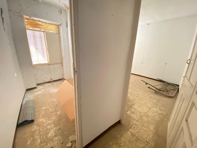 3 soverom Hus til salgs i Torredonjimeno - € 66 000 (Ref: 9415334)