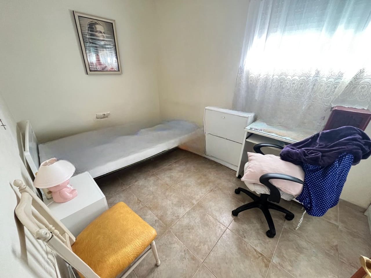 4 makuuhuone Omakotitalo myytävänä paikassa Martos mukana uima-altaan - 265 000 € (Ref: 9523538)