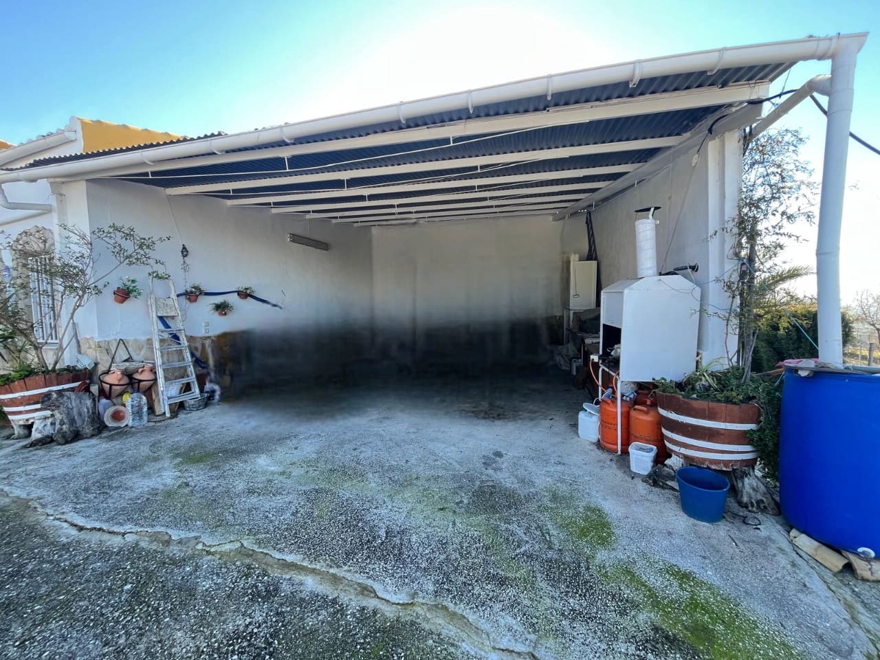 4 makuuhuone Omakotitalo myytävänä paikassa Martos mukana uima-altaan - 265 000 € (Ref: 9523538)