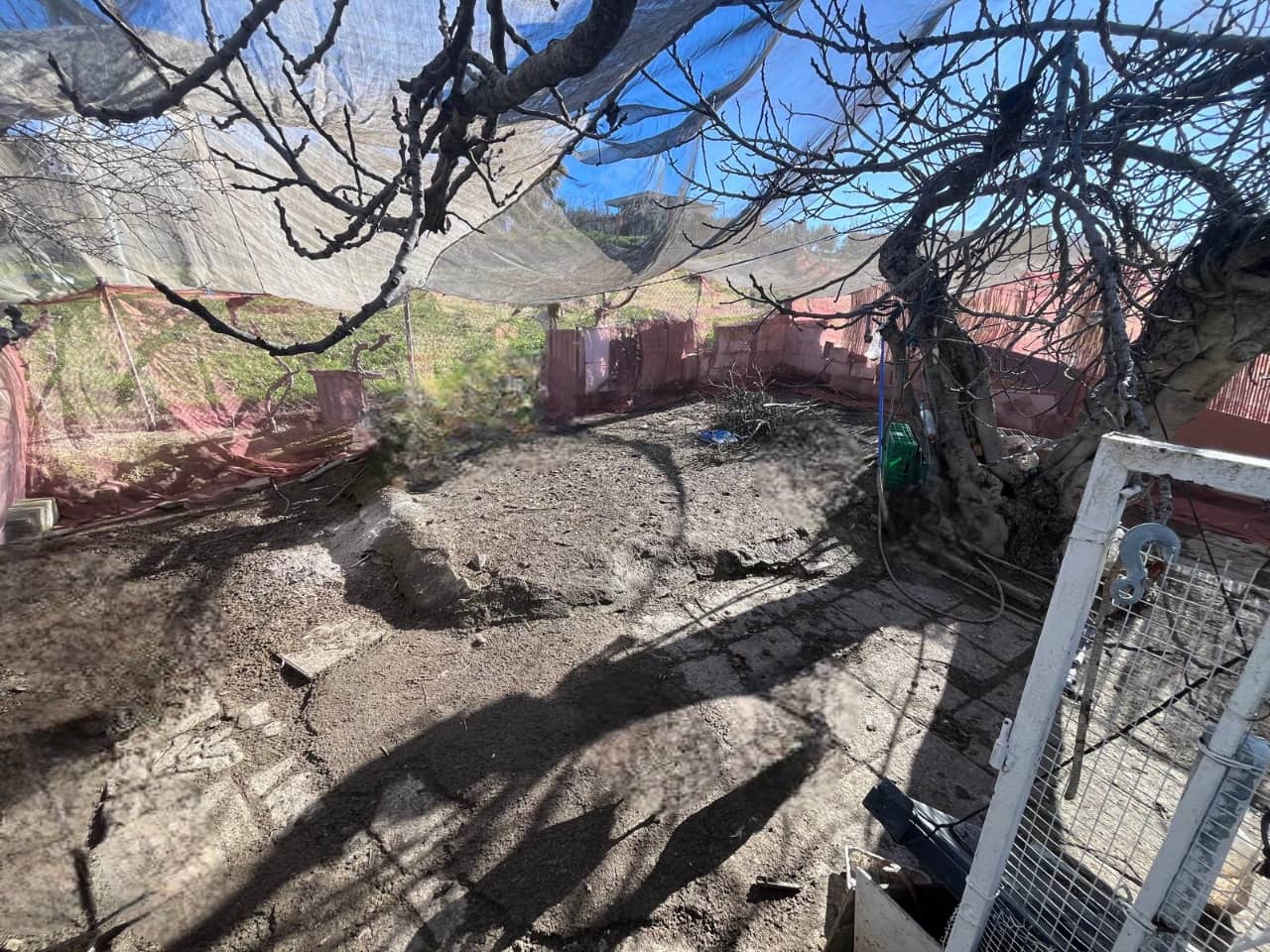 4 makuuhuone Omakotitalo myytävänä paikassa Martos mukana uima-altaan - 265 000 € (Ref: 9523538)