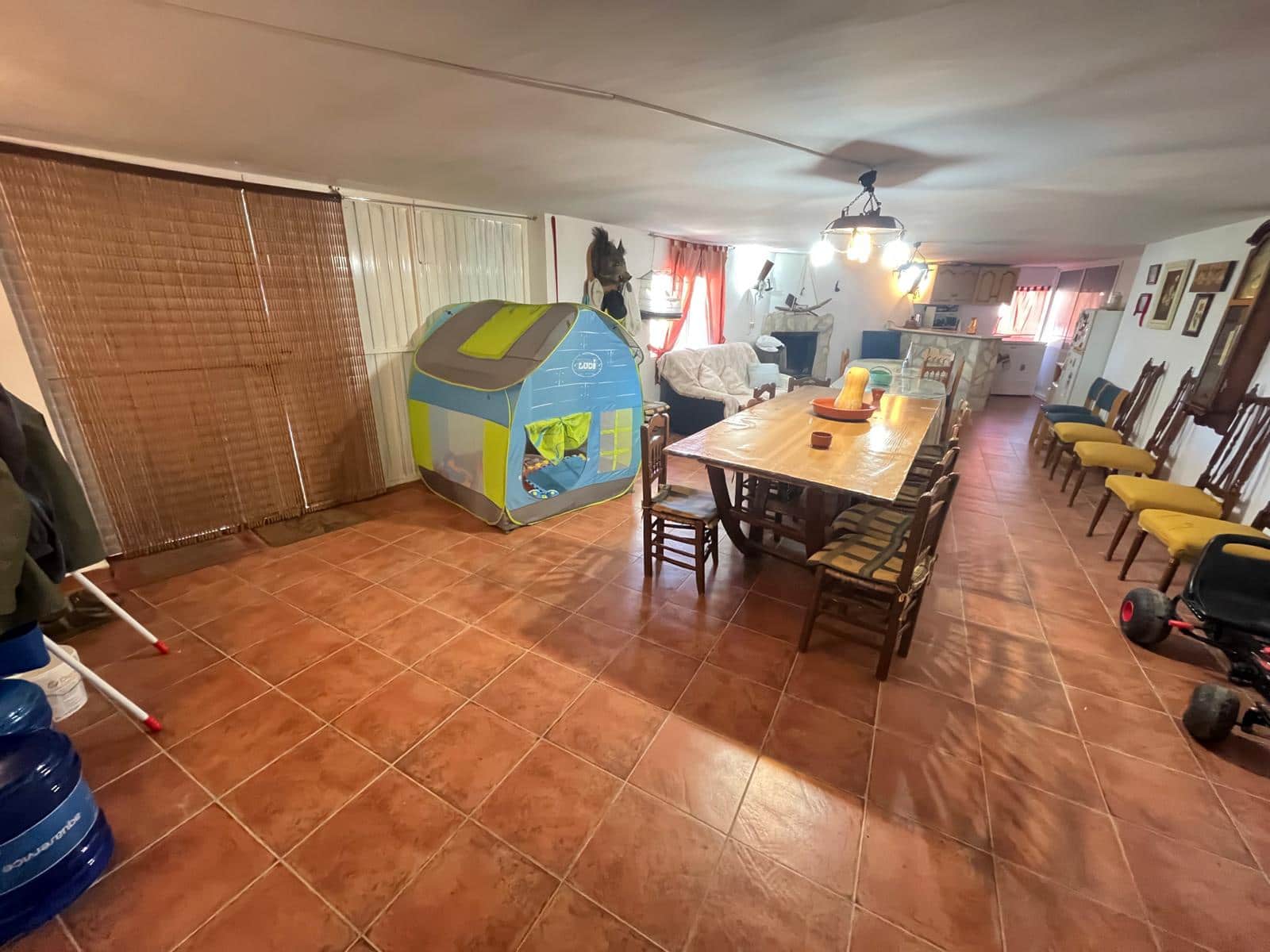 4 makuuhuone Omakotitalo myytävänä paikassa Martos mukana uima-altaan - 265 000 € (Ref: 9523538)