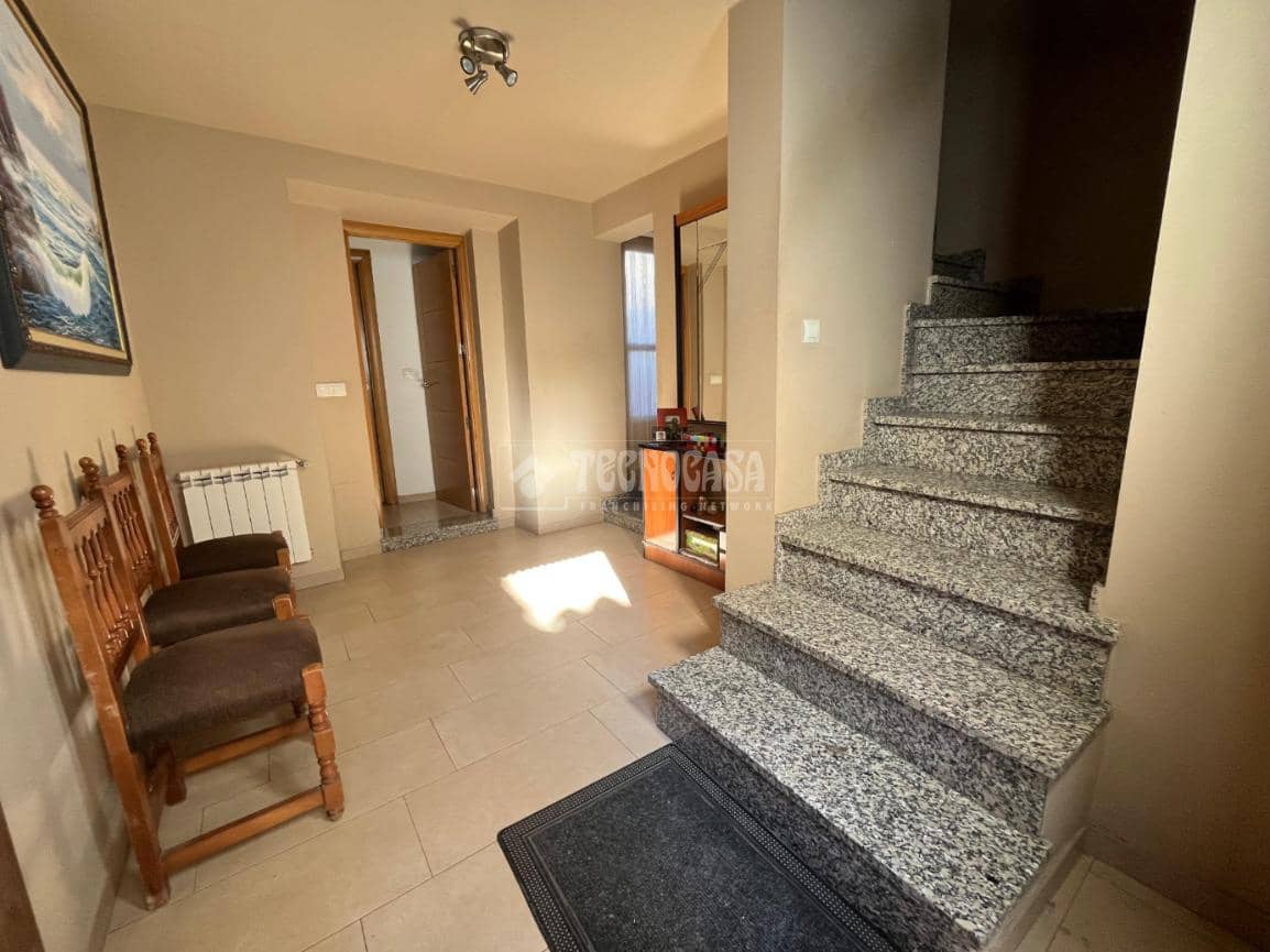 3 makuuhuone Omakotitalo myytävänä paikassa Fuensanta de Martos mukana 
autotalli - 122 900 € (Ref: 9530961)