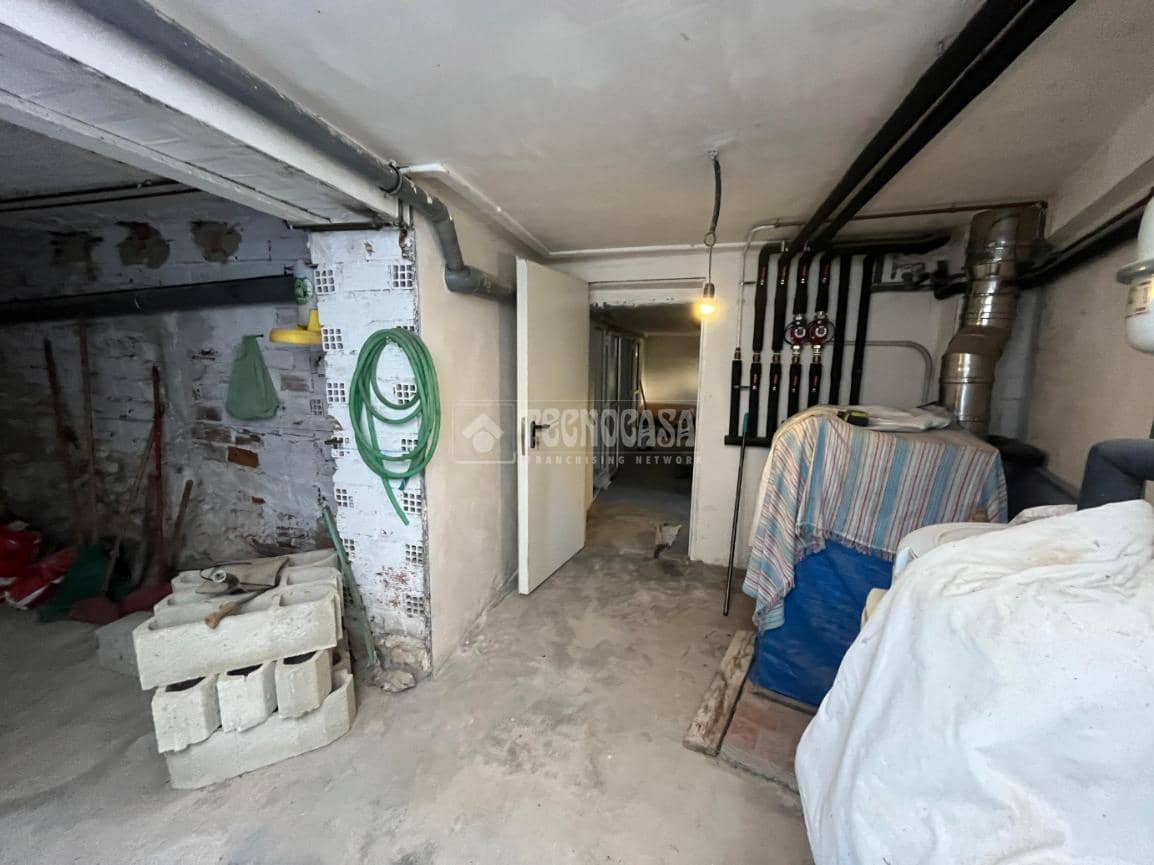 3 makuuhuone Omakotitalo myytävänä paikassa Fuensanta de Martos mukana 
autotalli - 122 900 € (Ref: 9530961)