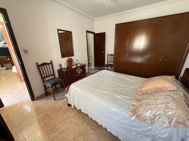 5 soverom Hus til salgs i Martos - € 59 900 (Ref: 9530963)