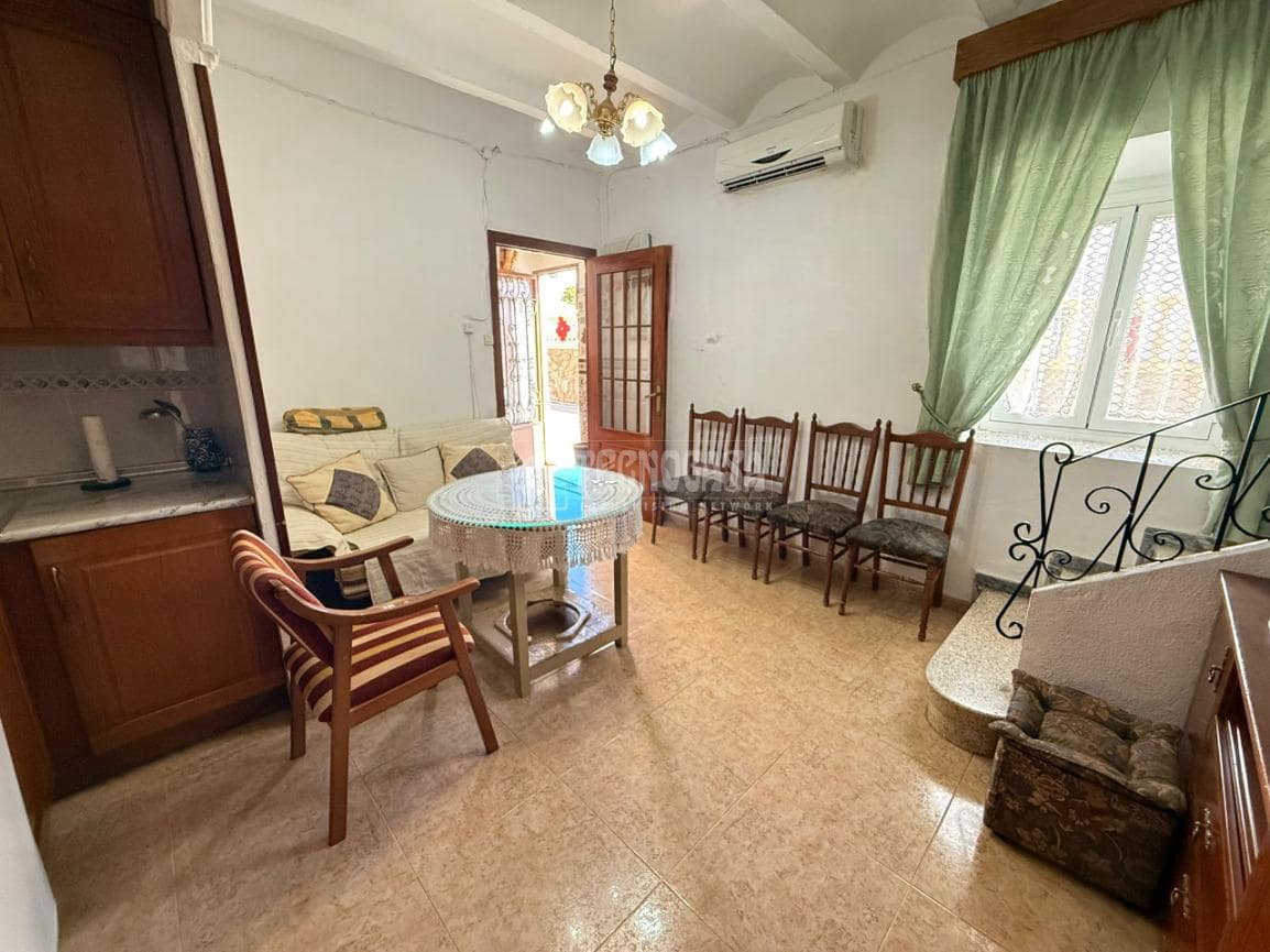 5 soverom Hus til salgs i Martos - € 59 900 (Ref: 9530963)