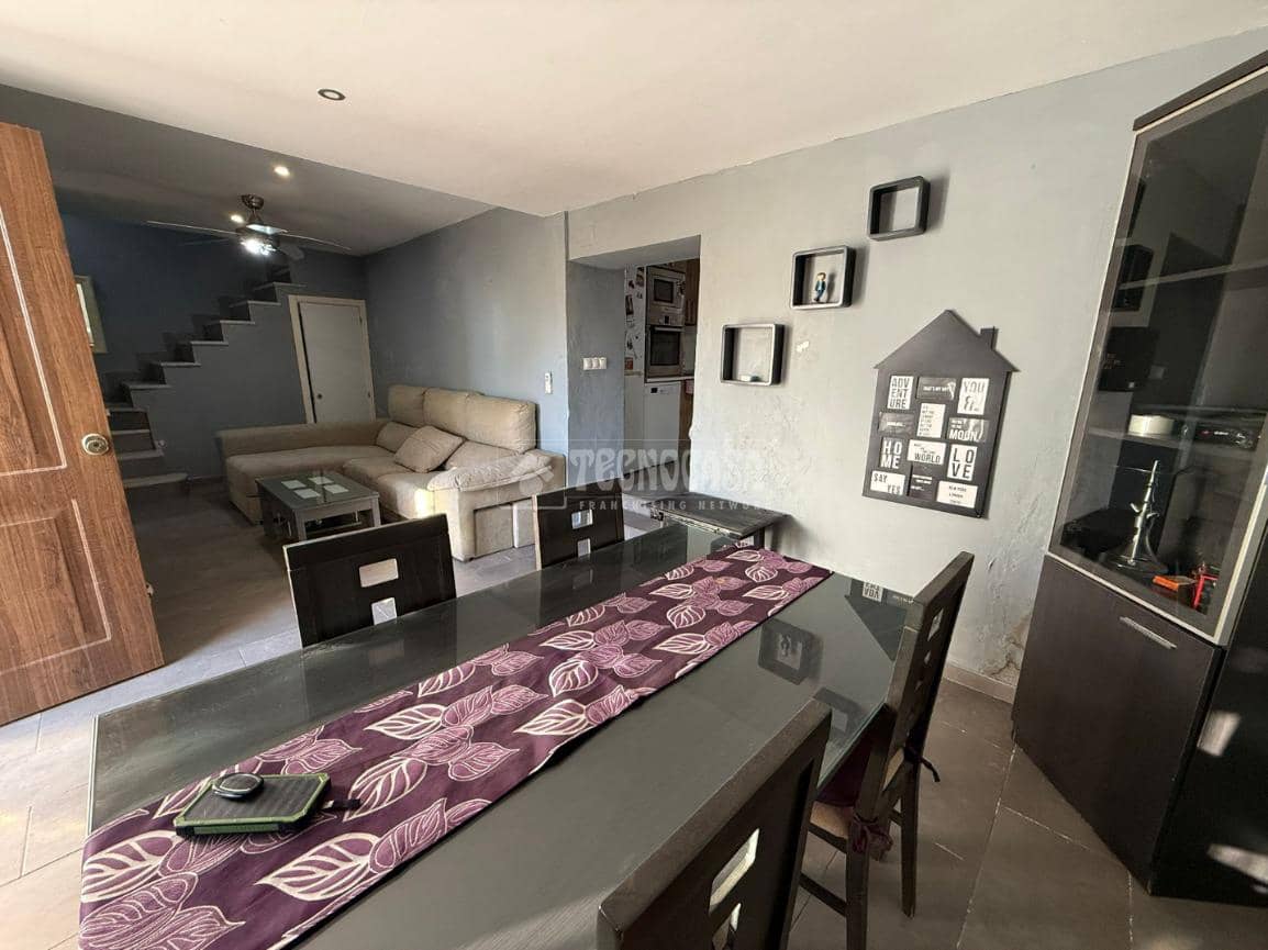 2 quarto Casa em Banda para venda em Martos com piscina garagem - 71 900 € (Ref: 9530965)