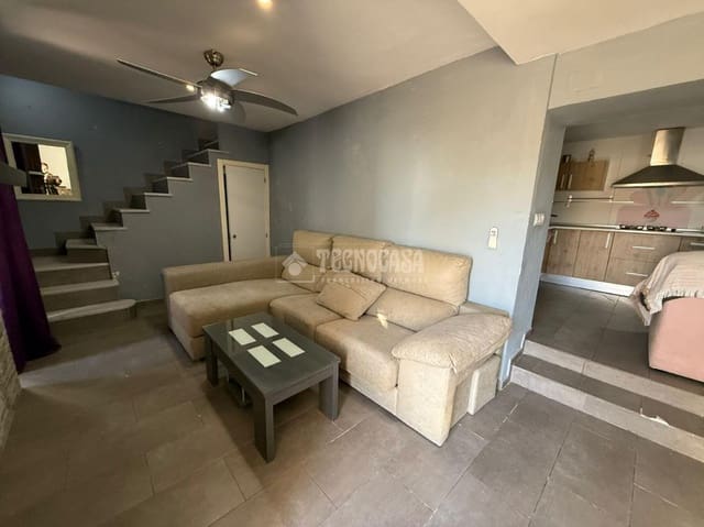 2 quarto Casa em Banda para venda em Martos com piscina garagem - 71 900 € (Ref: 9530965)