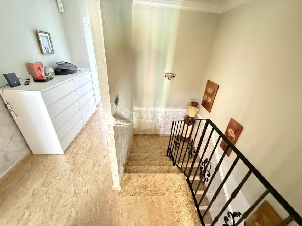 3 makuuhuone Omakotitalo myytävänä paikassa Martos - 79 900 € (Ref: 9530966)