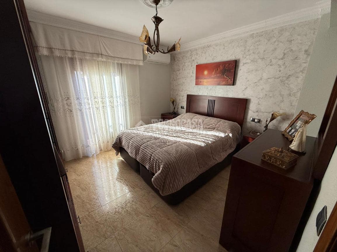 3 makuuhuone Omakotitalo myytävänä paikassa Martos - 79 900 € (Ref: 9530966)