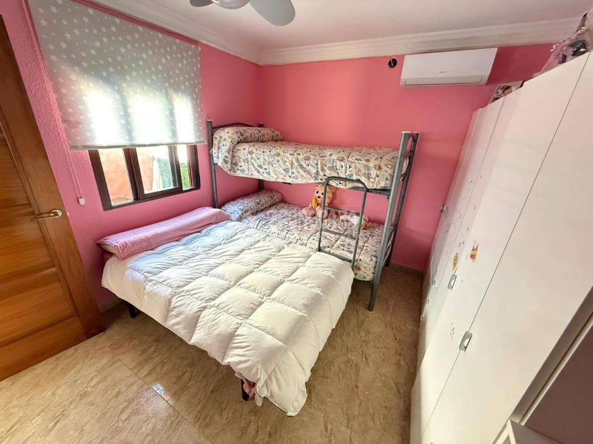 3 makuuhuone Omakotitalo myytävänä paikassa Martos - 79 900 € (Ref: 9530966)