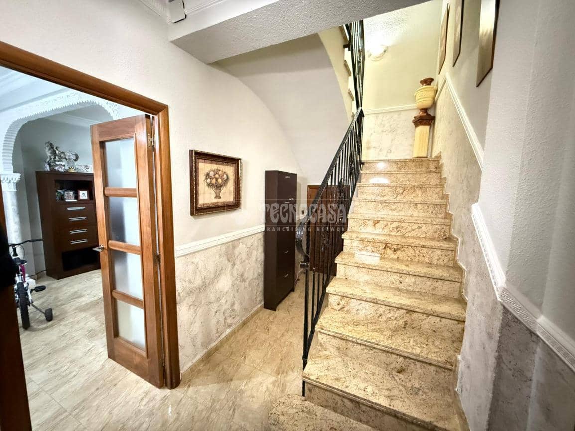 3 makuuhuone Omakotitalo myytävänä paikassa Martos - 79 900 € (Ref: 9530966)