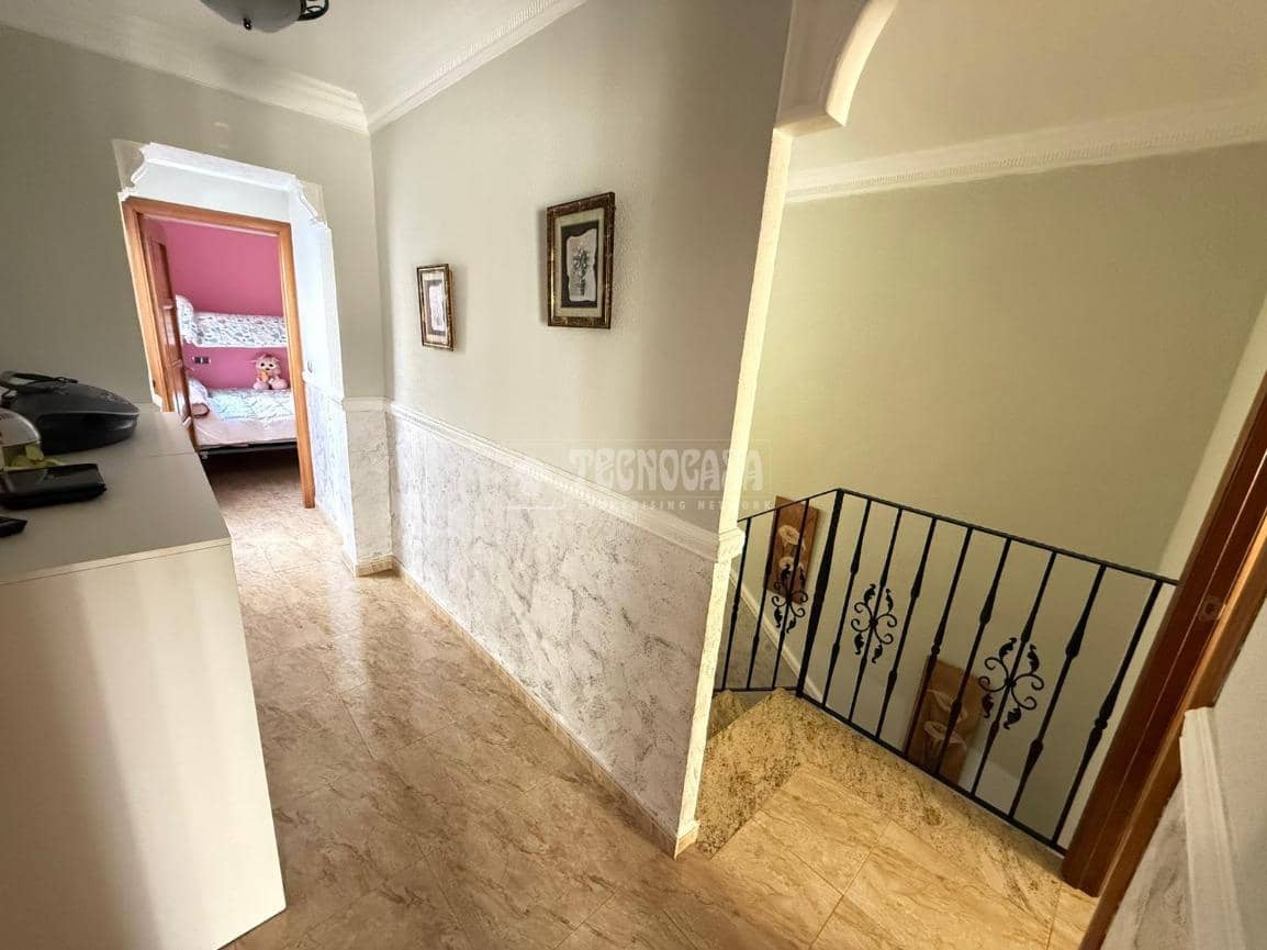 3 makuuhuone Omakotitalo myytävänä paikassa Martos - 79 900 € (Ref: 9530966)