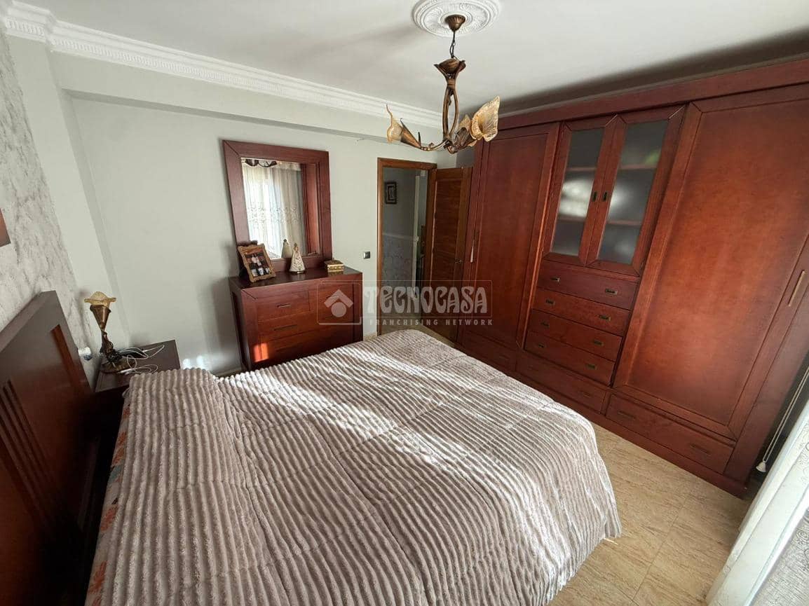 3 makuuhuone Omakotitalo myytävänä paikassa Martos - 79 900 € (Ref: 9530966)