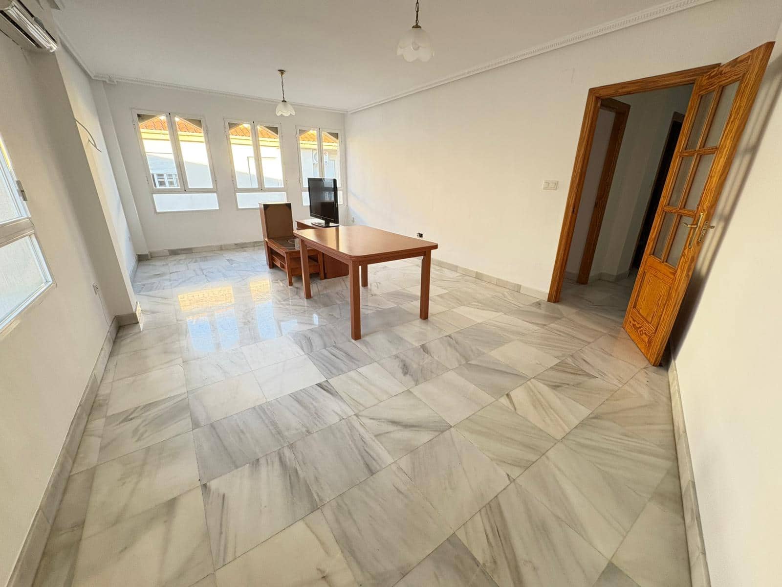 Piso de 3 habitaciones en Alcaudete en venta - 117.500 € (Ref: 9534515)