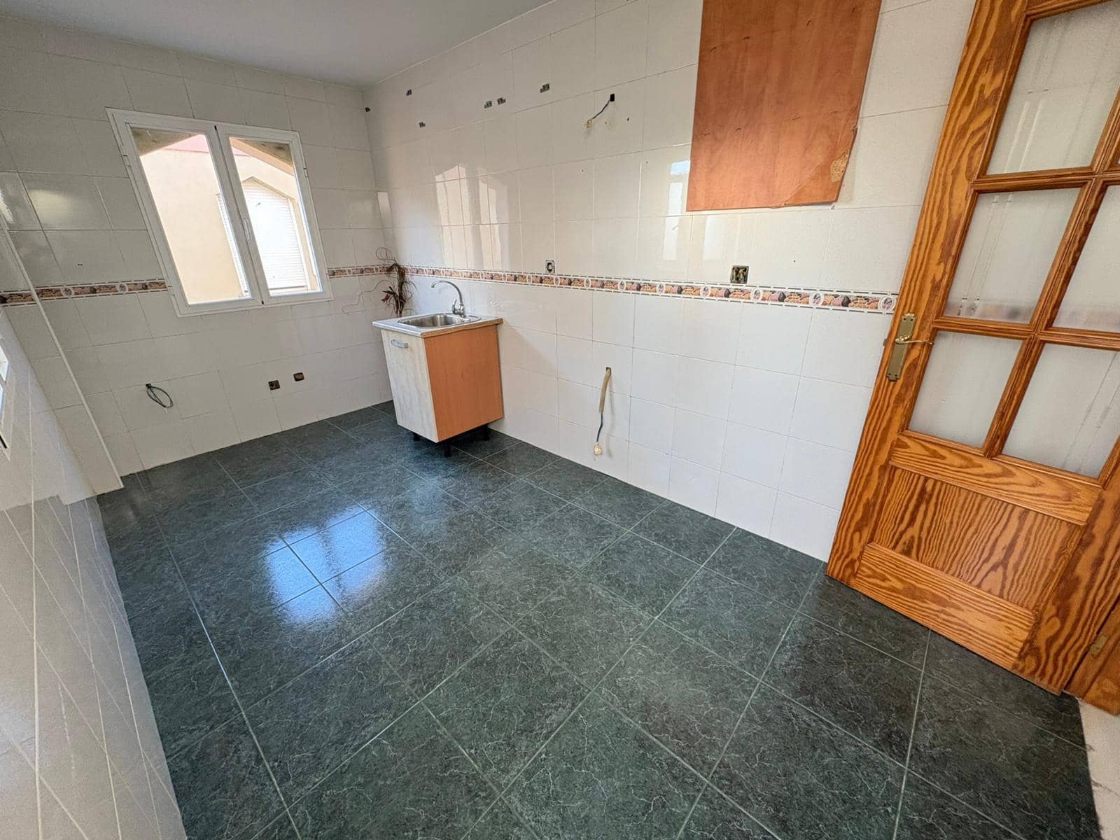 Piso de 3 habitaciones en Alcaudete en venta - 117.500 € (Ref: 9534515)