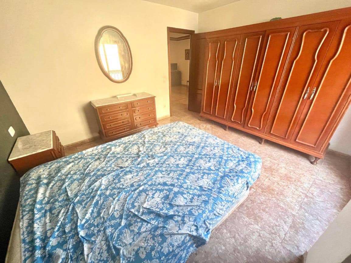 3 bedroom Flat for sale in Martos with garage - € 66,000 (Ref: 9534528)