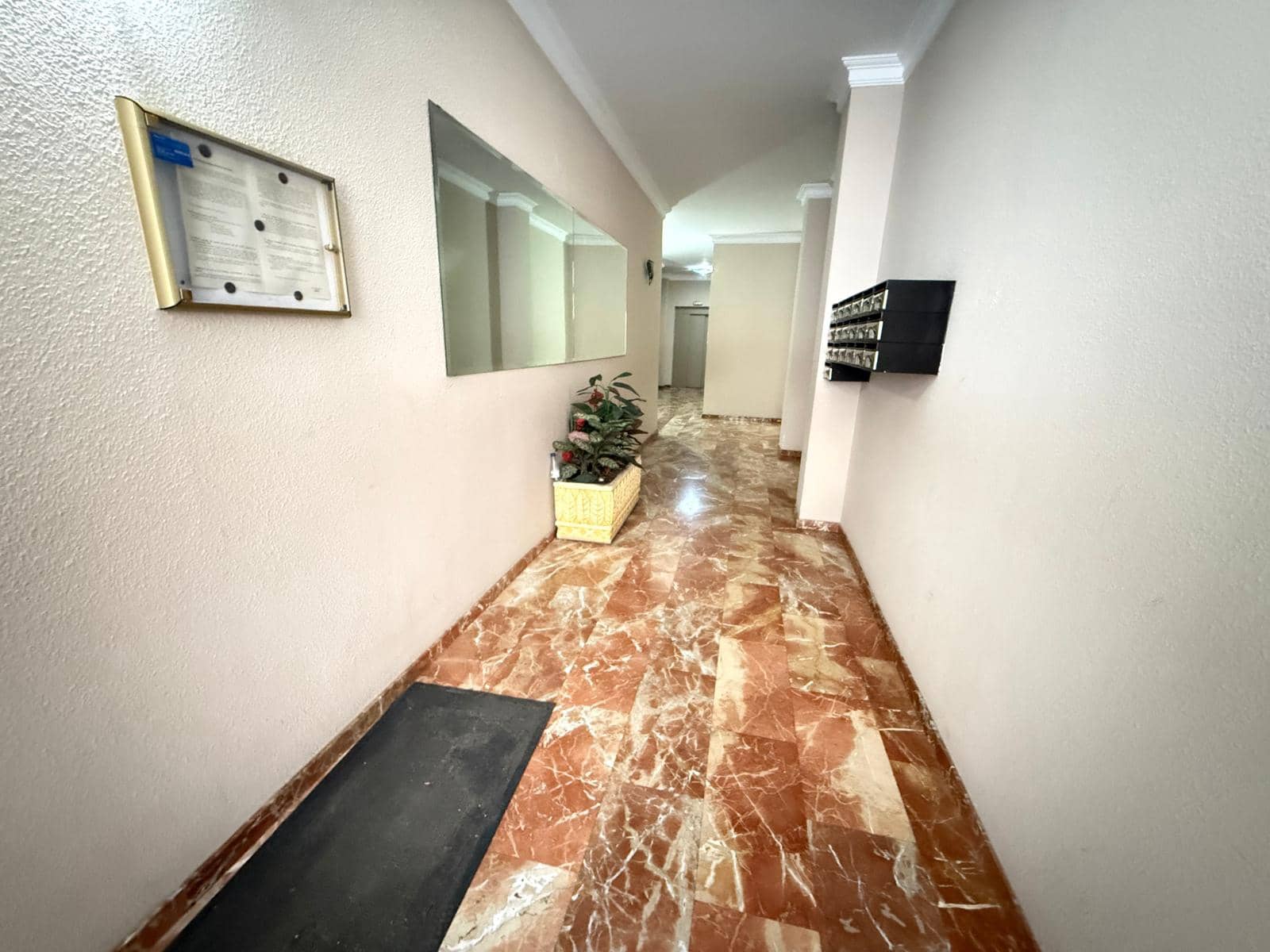 Piso de 3 habitaciones en Martos en venta - 199.900 € (Ref: 9535230)