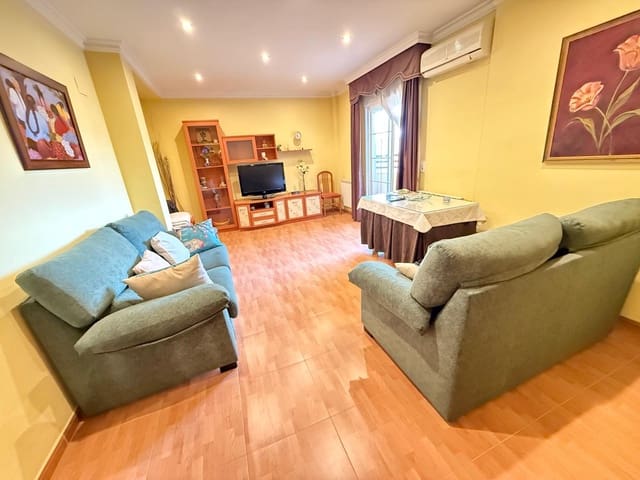 Piso de 3 habitaciones en Martos en venta - 199.900 € (Ref: 9535230)