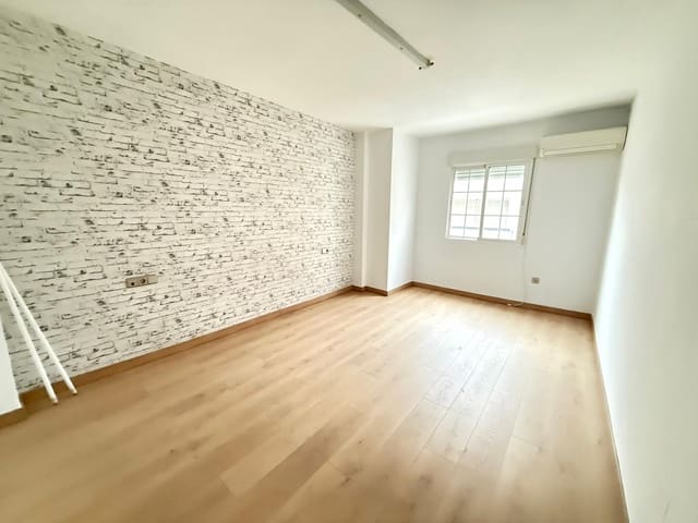 3 soveværelse Lejlighed til salg i Fuensanta de Martos - € 109.900 (Ref: 9539717)