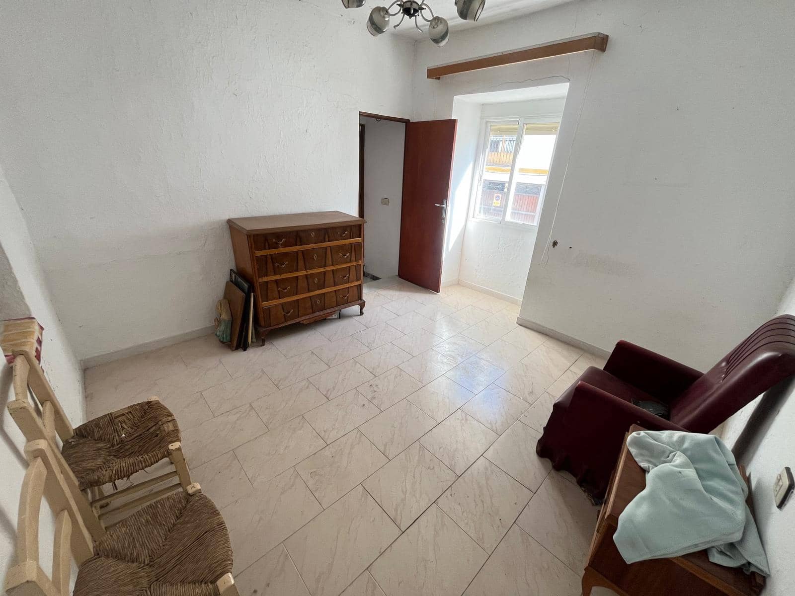 3 bedroom Townhouse for sale in Martos - € 75,000 (Ref: 9631549)