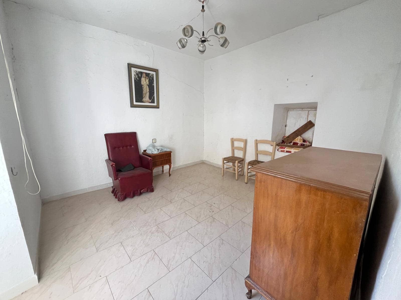 3 bedroom Townhouse for sale in Martos - € 75,000 (Ref: 9631549)