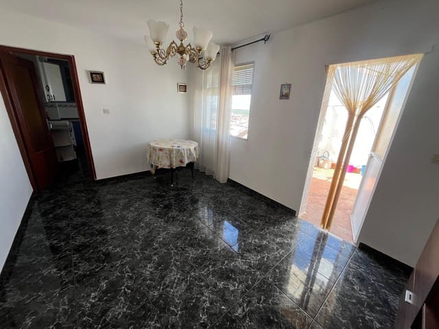 3 bedroom Townhouse for sale in Martos - € 75,000 (Ref: 9631549)