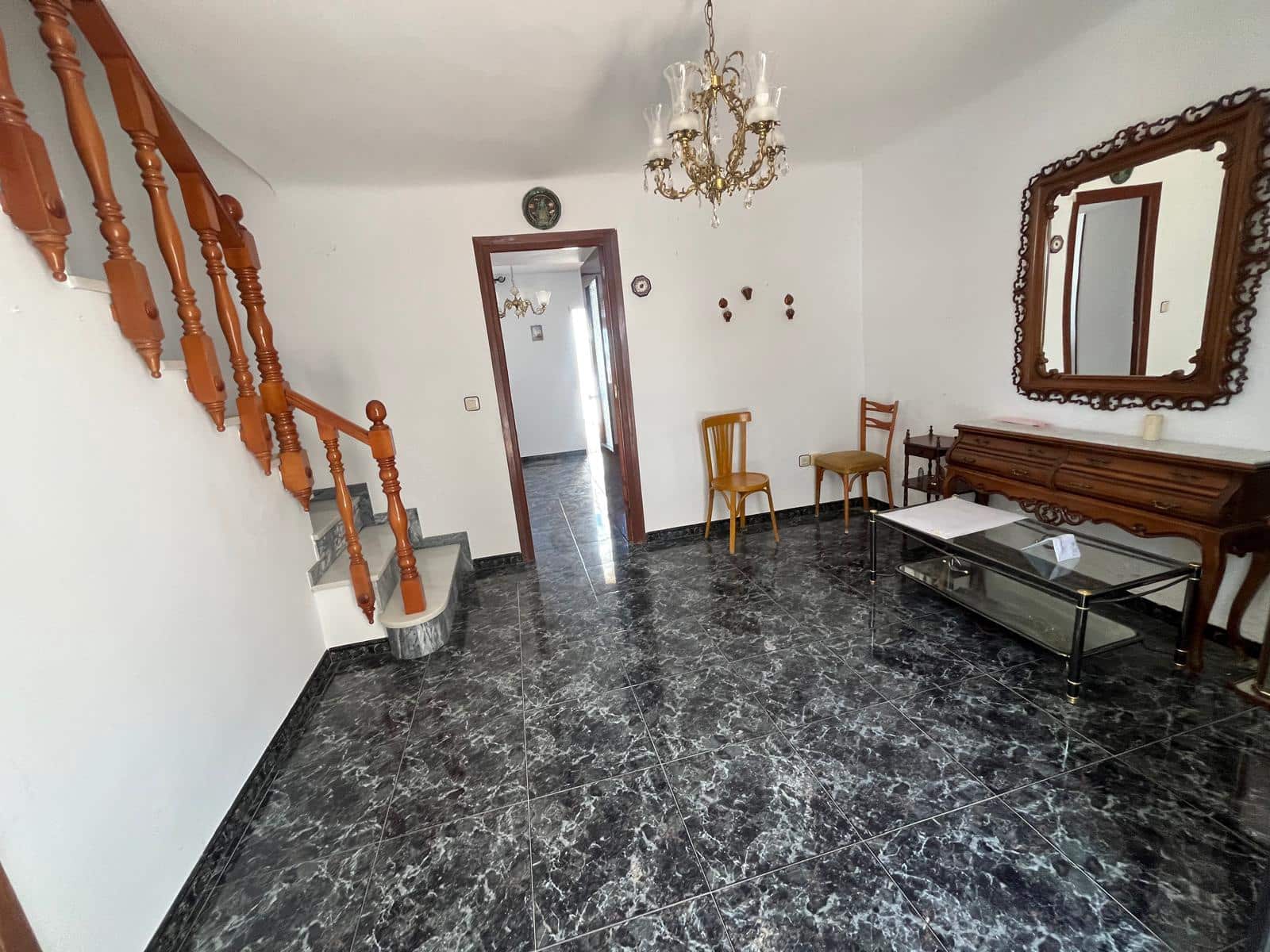 3 bedroom Townhouse for sale in Martos - € 75,000 (Ref: 9631549)