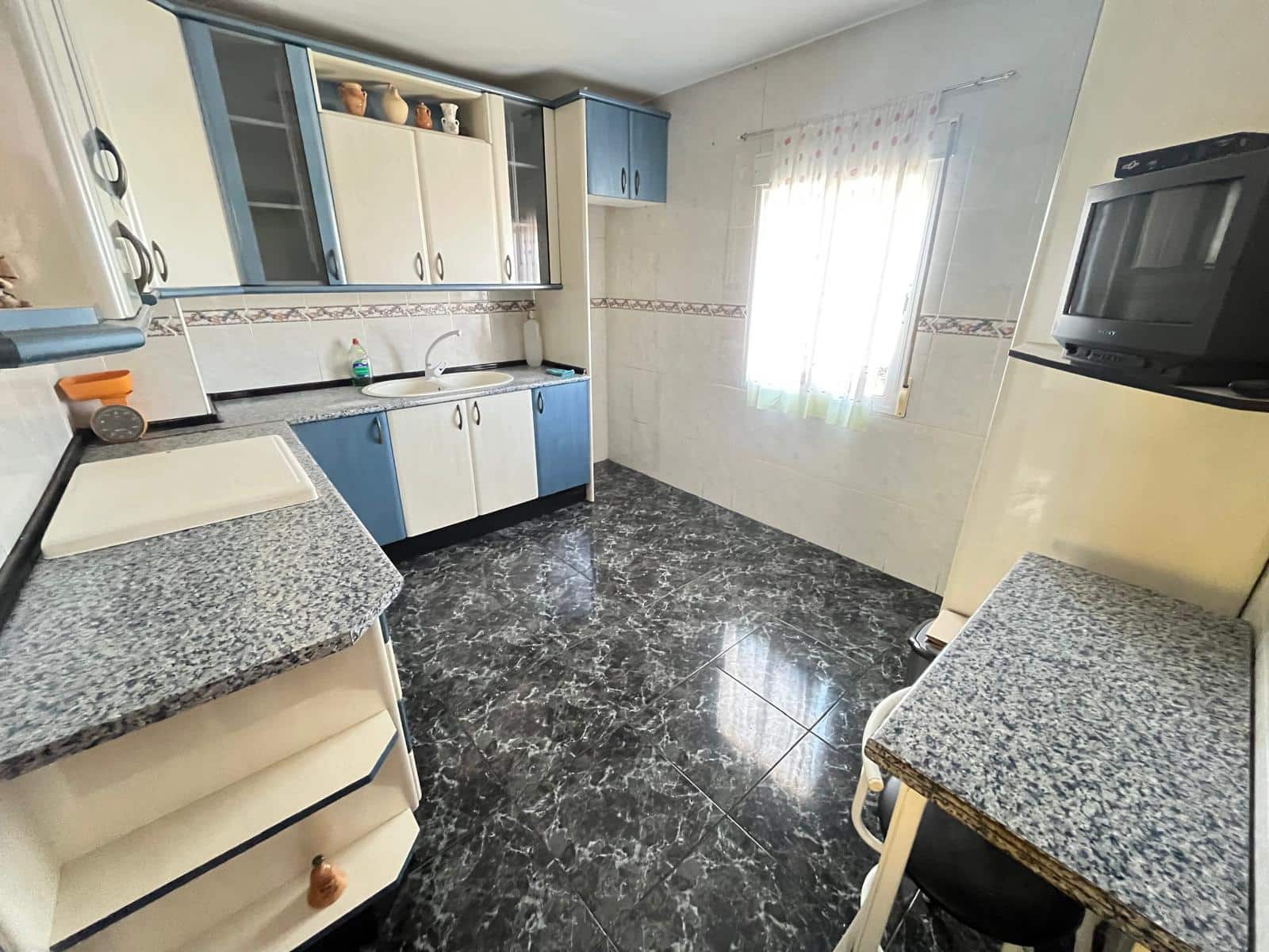 3 bedroom Townhouse for sale in Martos - € 75,000 (Ref: 9631549)