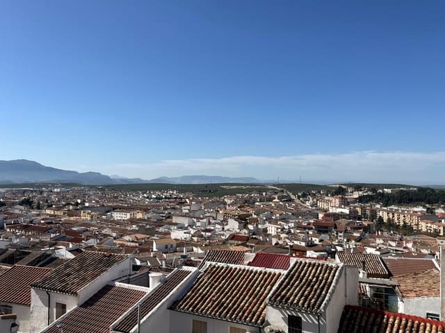 3 bedroom Townhouse for sale in Martos - € 75,000 (Ref: 9631549)