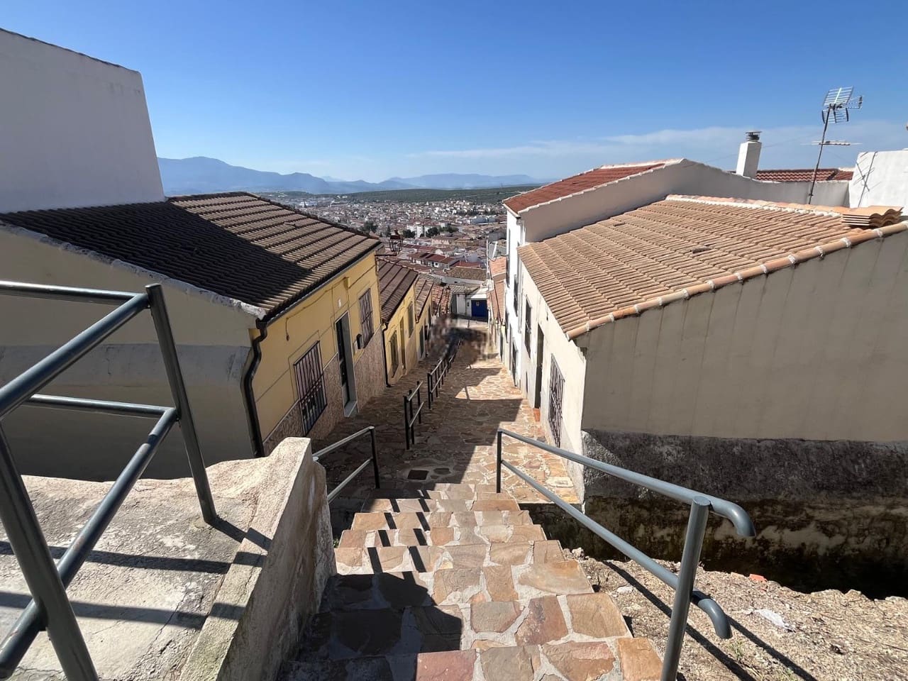 2 makuuhuone Omakotitalo myytävänä paikassa Martos - 65 000 € (Ref: 9632765)