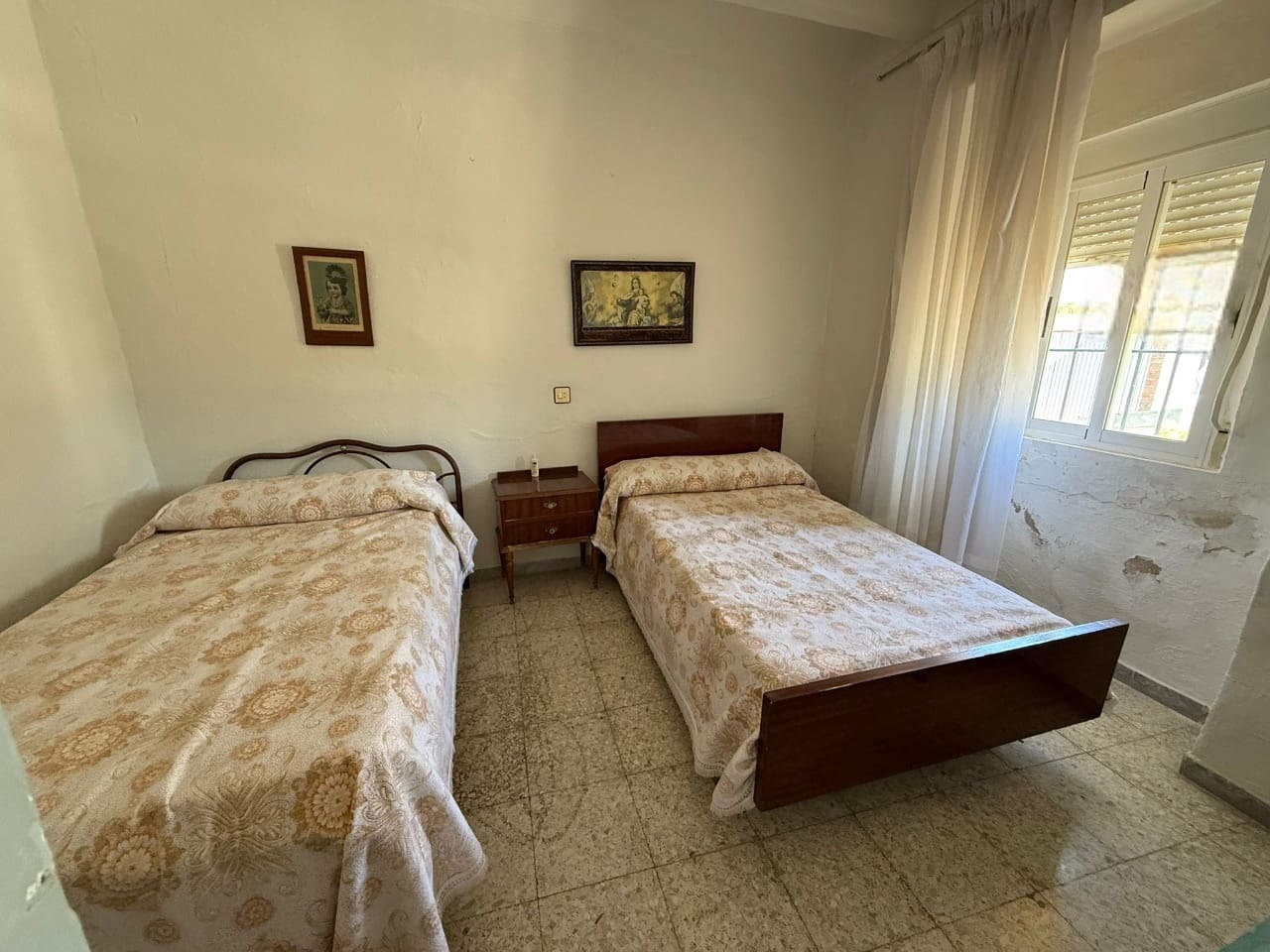 3 bedroom Townhouse for sale in Martos - € 69,900 (Ref: 9730528)