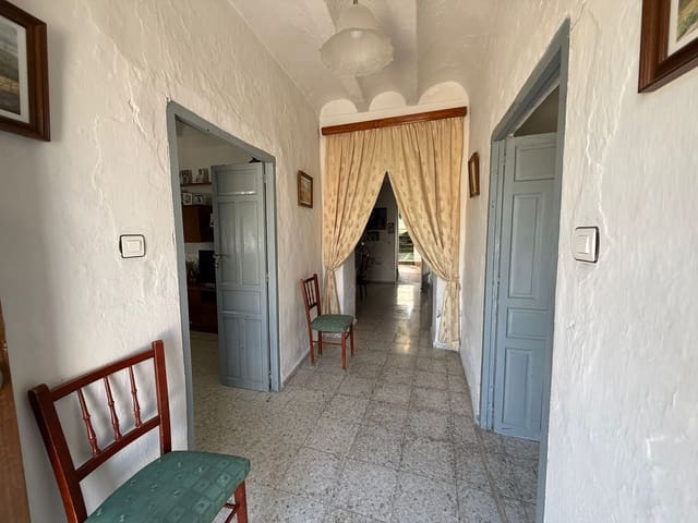 3 bedroom Townhouse for sale in Martos - € 69,900 (Ref: 9730528)