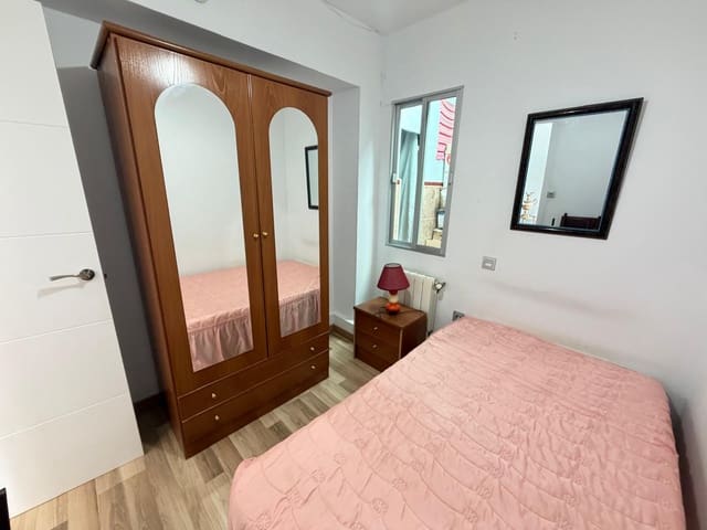 Casa de 3 habitaciones en Monte Lope Alvarez, Martos en venta - 79.900 € (Ref: 9769940)