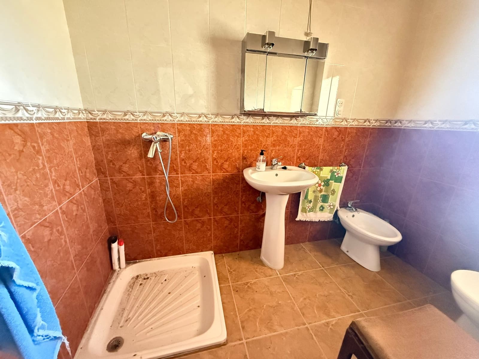 4 bedroom Townhouse for sale in Martos - € 22,900 (Ref: 9772446)