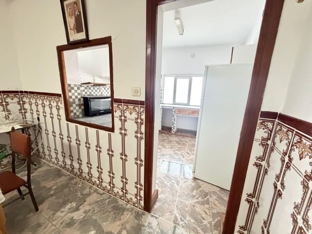 5 soverom Hus til salgs i Martos - € 69 900 (Ref: 9789918)