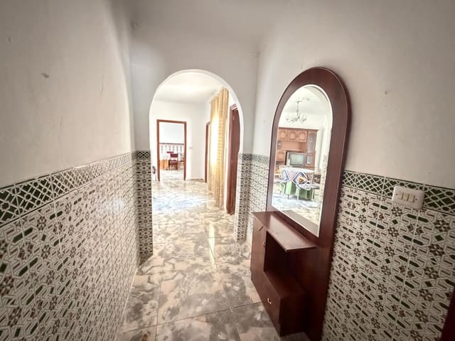 5 soverom Hus til salgs i Martos - € 69 900 (Ref: 9789918)