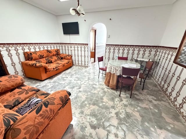 5 soverom Hus til salgs i Martos - € 69 900 (Ref: 9789918)