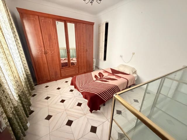 5 soverom Hus til salgs i Martos - € 69 900 (Ref: 9789918)