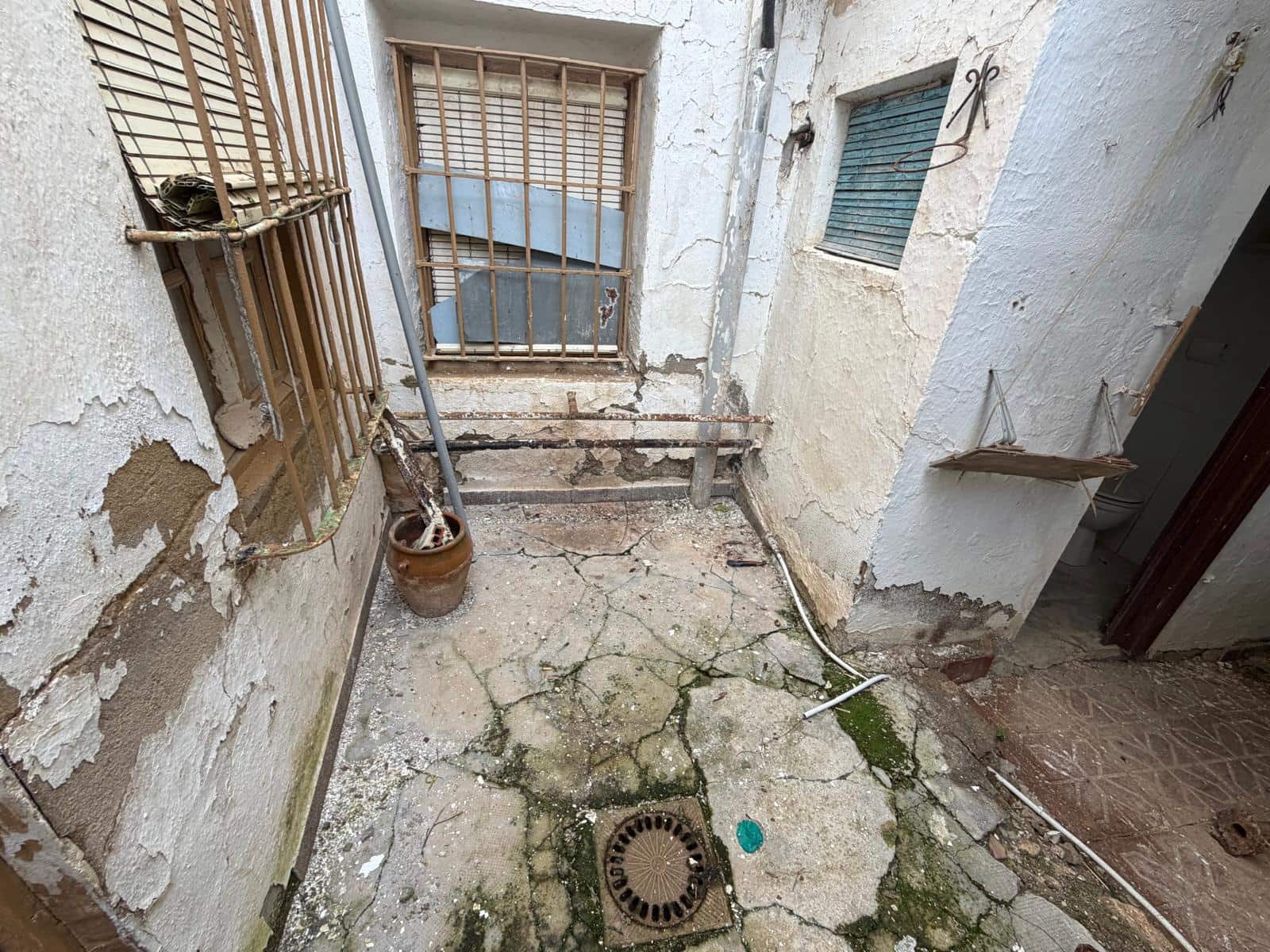 5 soverom Hus til salgs i Martos - € 69 900 (Ref: 9789918)