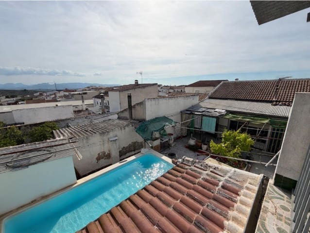 4 slaapkamer Huis te koop in Martos met zwembad garage - € 99.898 (Ref: 9789919)