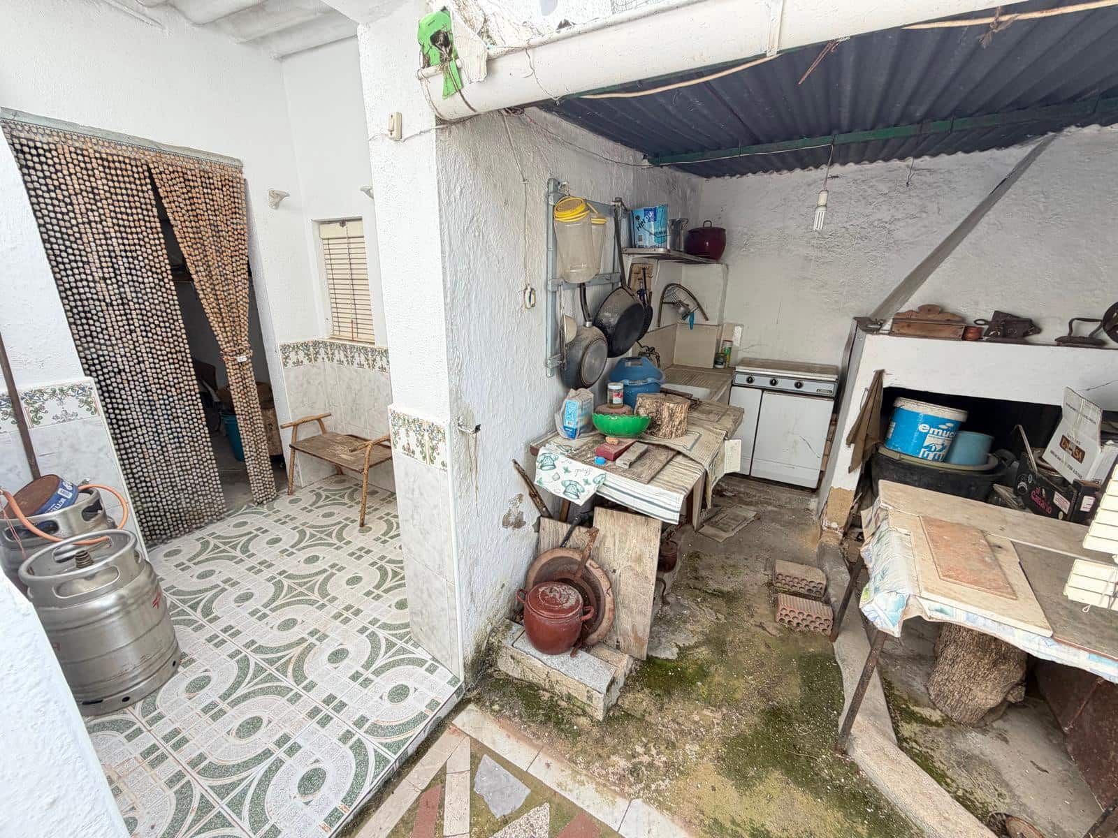 4 slaapkamer Huis te koop in Martos met zwembad garage - € 99.898 (Ref: 9789919)