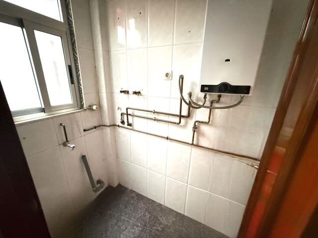 3 chambre Appartement à vendre à Martos - 49 900 € (Ref: 9872655)